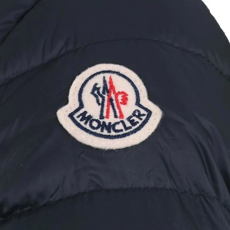MONCLER 女士深蓝色聚酰胺棉服 1A10100-53048-778 商品
