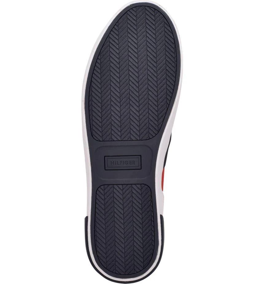 商品Tommy Hilfiger|Realist Canvas Twin Slip-On Sneaker,价格¥375,第5张图片详细描述