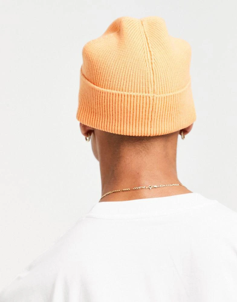 商品Weekday|Weekday stay cotton beanie in orange,价格¥72,第2张图片详细描述