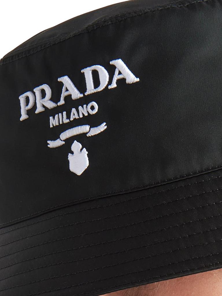 【関税込・国内発送】PRADA logo-detailed Re-Nylon bucket hat 関税・送料込 PRADA LOGO-DETAILED RE-NYLON BUCKET ハット