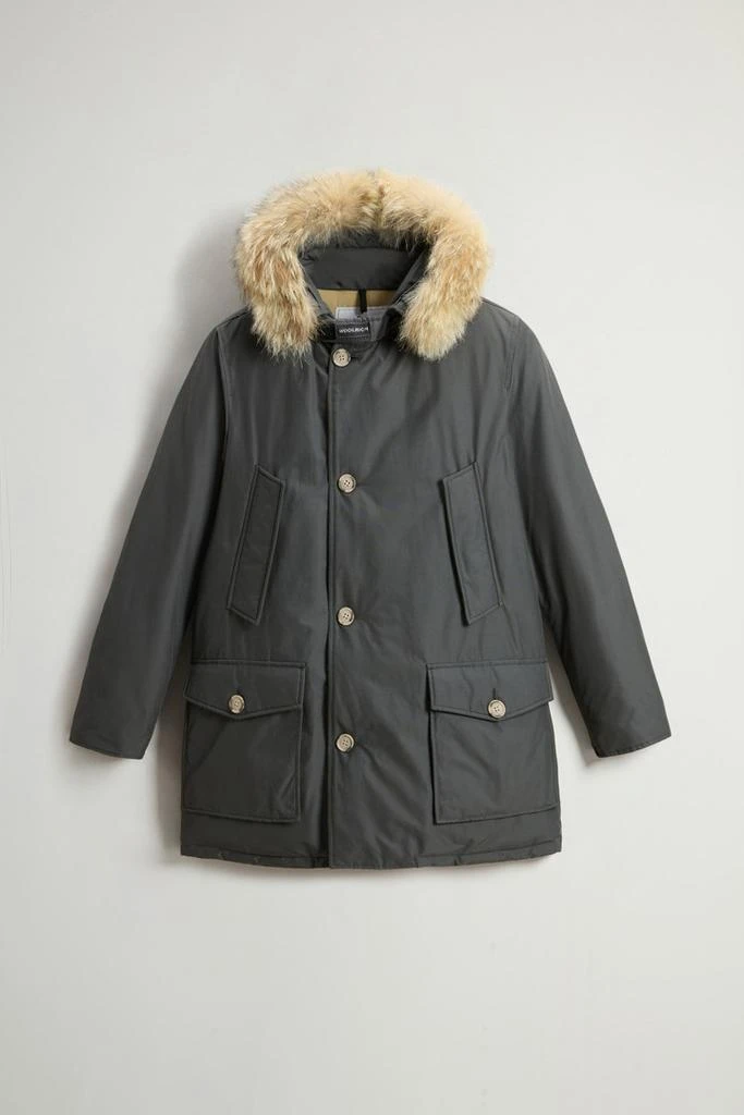 商品Woolrich|Arctic Parka in Ramar Cloth with Detachable Fur Trim - Men - Gray,价格¥5715,第5张图片详细描述