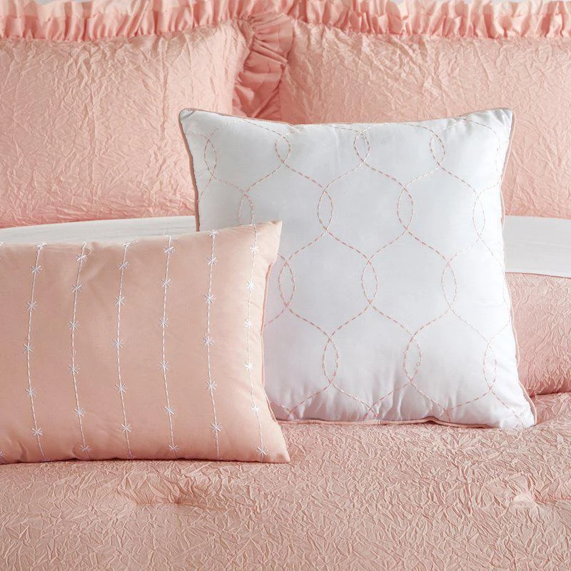 商品Chic Home Design|Kensley 9 Piece Comforter Set Washed Crinkle Ruffled Flange Border Design Bed In A Bag KING,价格¥1204,第2张图片详细描述