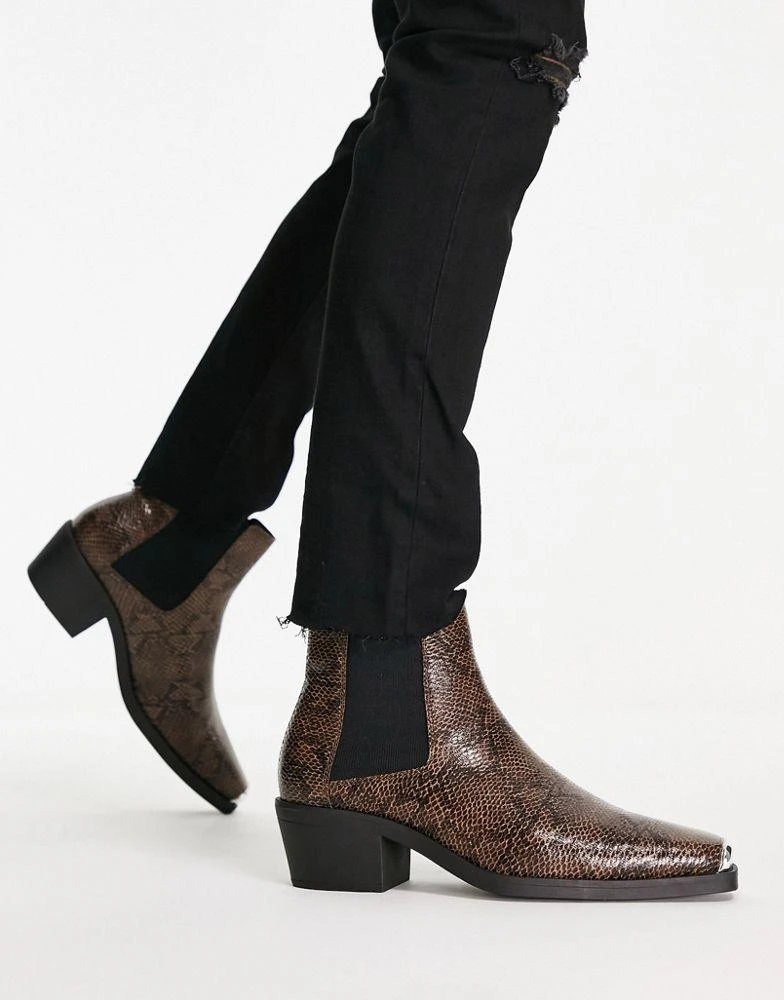 商品ASOS|ASOS DESIGN cuban boot in faux snake print with toecap in brown,价格¥227,第4张图片详细描述