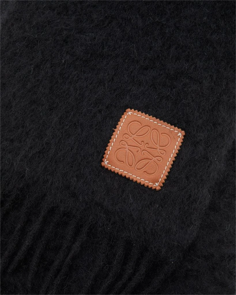 商品Loewe|Anagram Mohair Fringe Scarf,价格¥3503,第4张图片详细描述