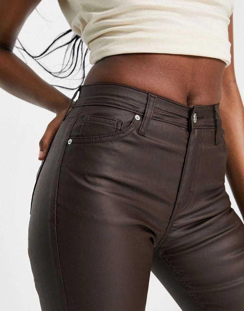 商品Topshop|Topshop Jamie flare jeans in coated brown,价格¥246,第3张图片详细描述