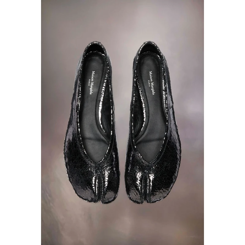 Maison Margiela 女士深灰色牛皮单鞋 商品