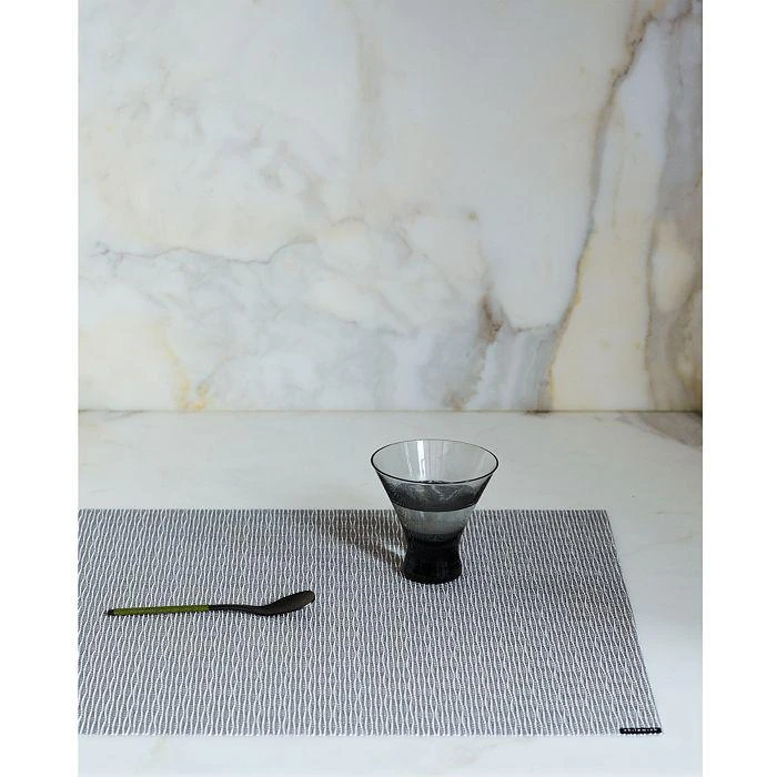 Whistle Tablemat, 14" x 19" 商品