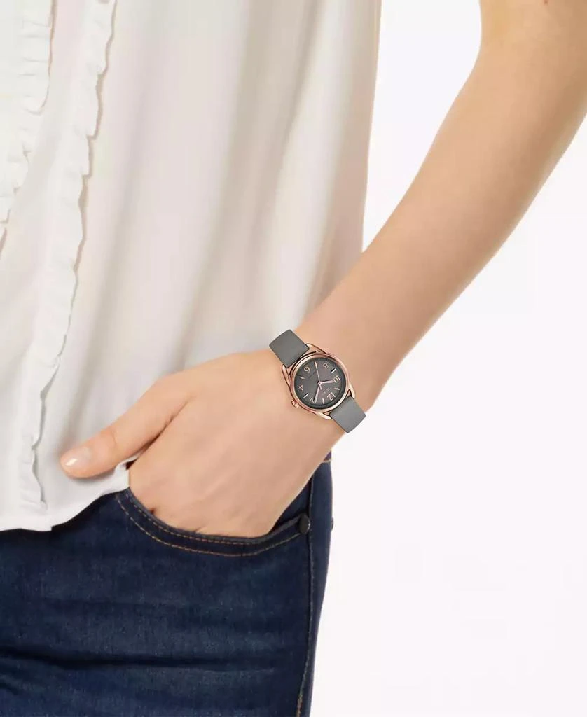 商品Citizen|Drive From Eco-Drive Women's Gray Leather Strap Watch 30mm,价格¥1012,第3张图片详细描述