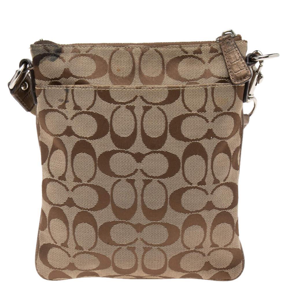 商品[二手商品] Coach|Coach Beige/Brown Signature Canvas and Croc Embossed Leather Swingpack Messenger Bag,价格¥770,第6张图片详细描述