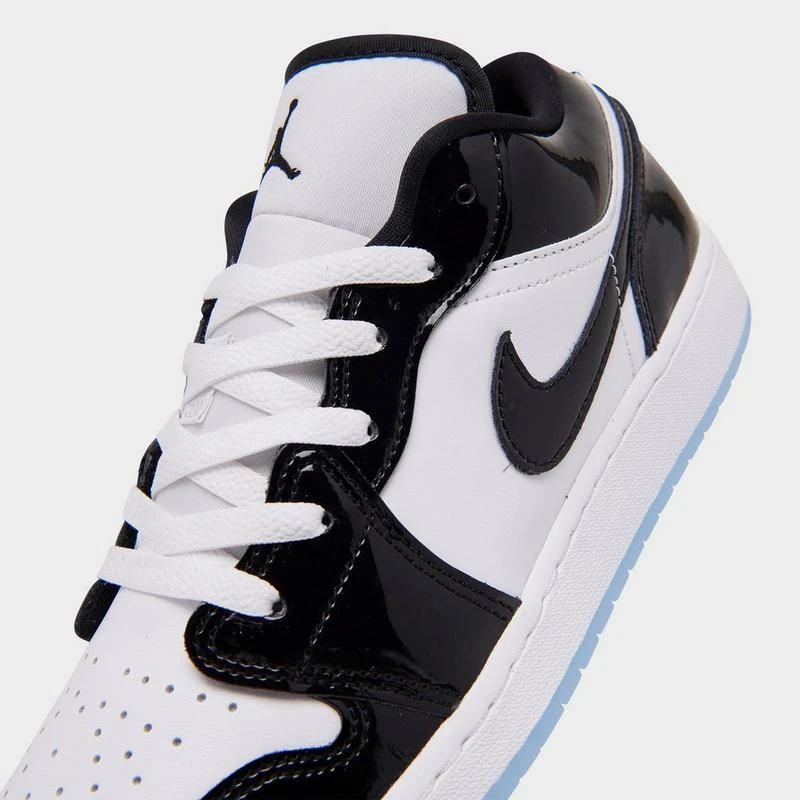 商品Jordan|Big Kids' Air Jordan Retro 1 Low SE Casual Shoes,价格¥817,第3张图片详细描述