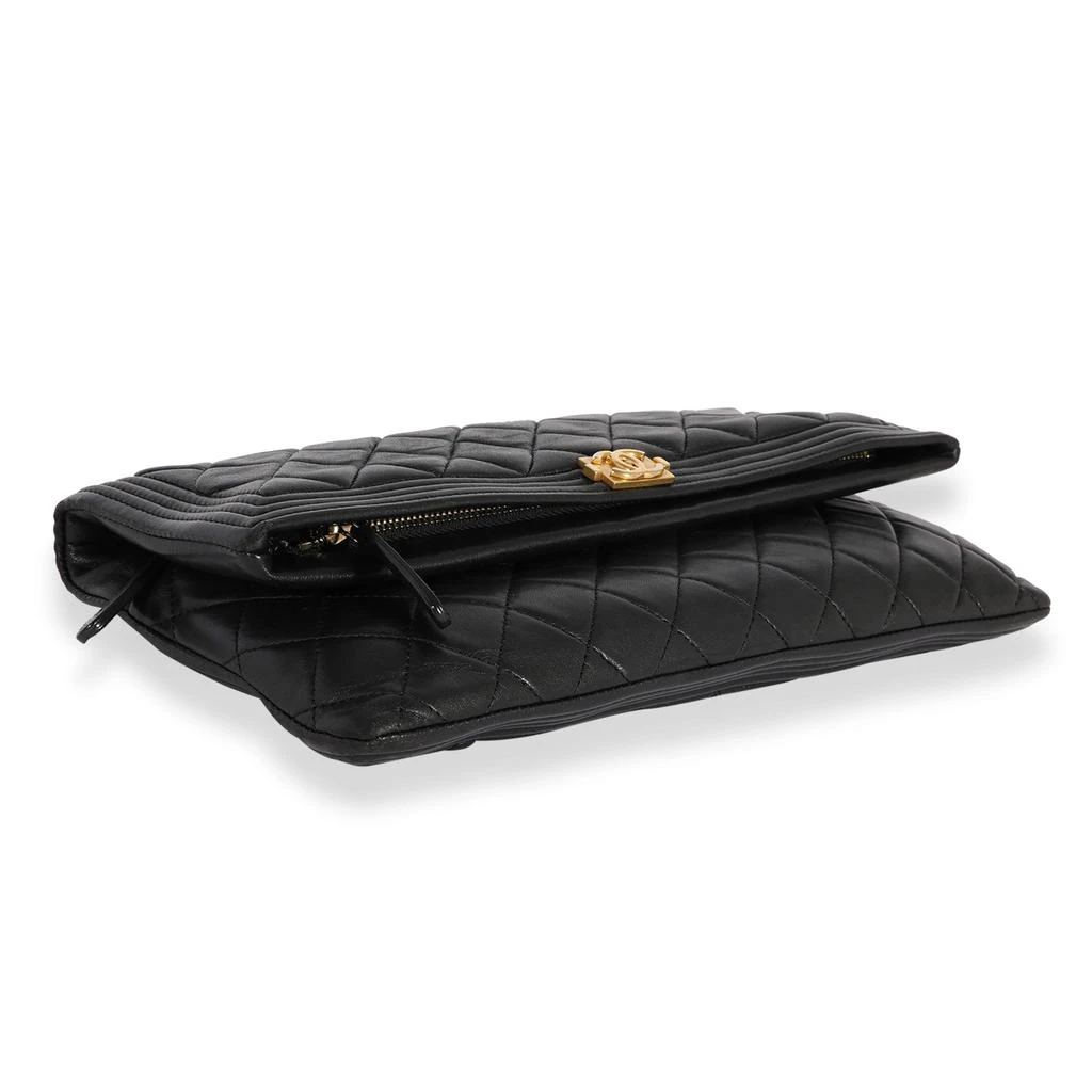 Chanel Black Quilted Lambskin Boy Fold-Over Clutch 商品