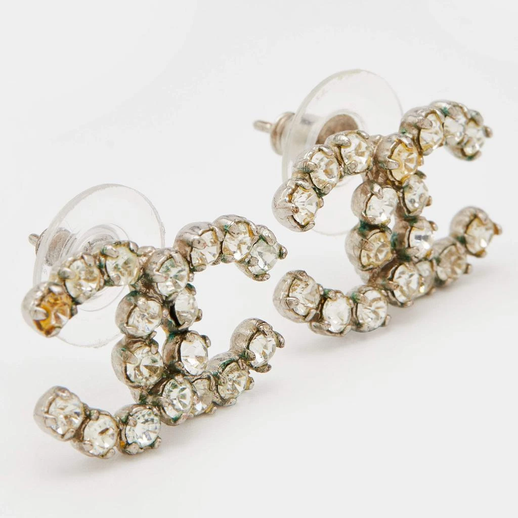 商品[二手商品] Chanel|Chanel Silver Tone Crystal CC Stud Earrings,价格¥2474,第2张图片详细描述