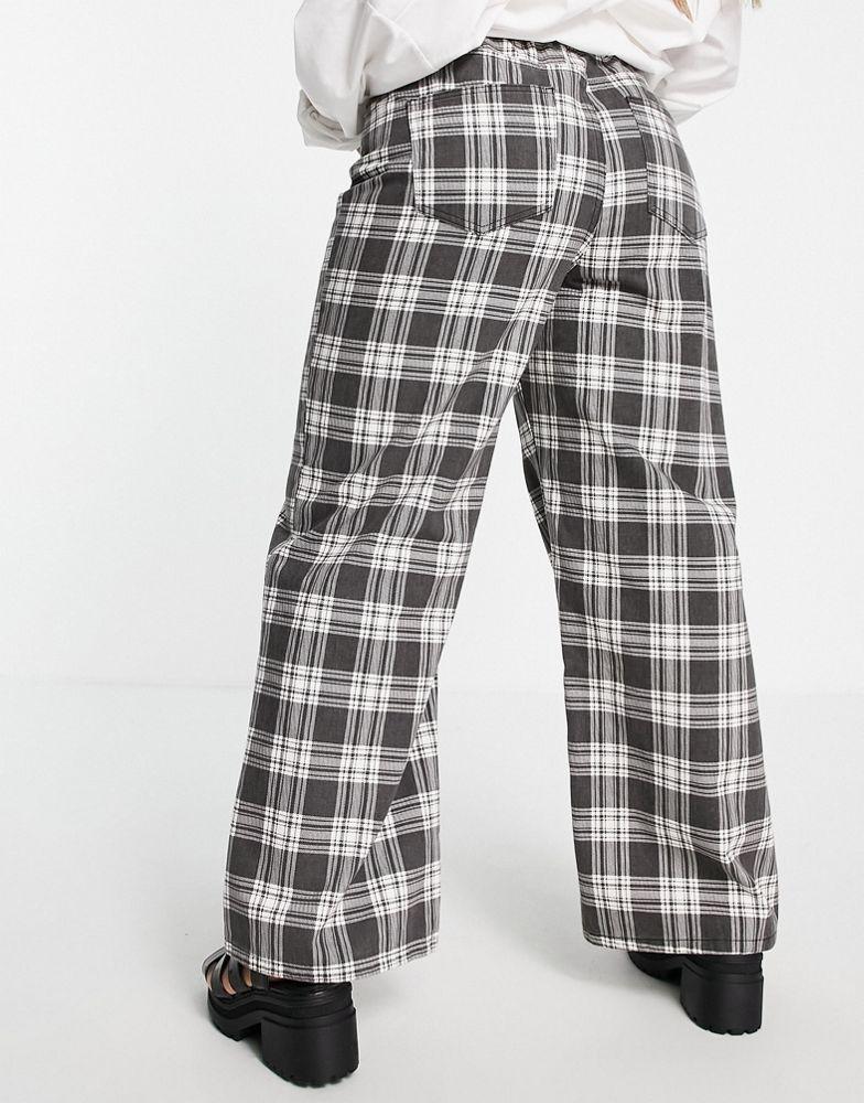 ASOS DESIGN Curve high rise 'relaxed' dad jeans in washed check with elasticated back waist商品第3张图片规格展示