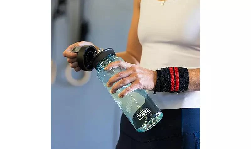 YETI Yonder 1L / 34 oz. Water Bottle 商品