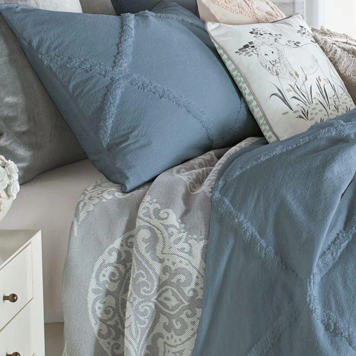 Chenille Lattice Standard Sham 商品