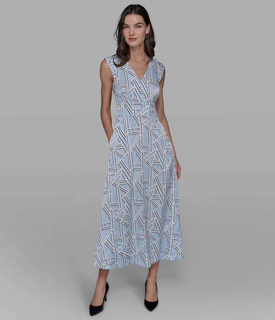 商品Karl Lagerfeld Paris|KL PRINT SILKY MAXI DRESS,价格¥897,第1张图片