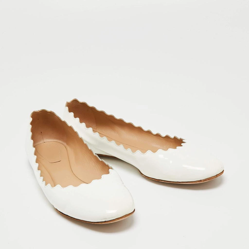 商品[二手商品] Chloé|Chloe White Patent Leather Lauren Scalloped Ballet Flats Size 38.5,价格¥1045,第4张图片详细描述
