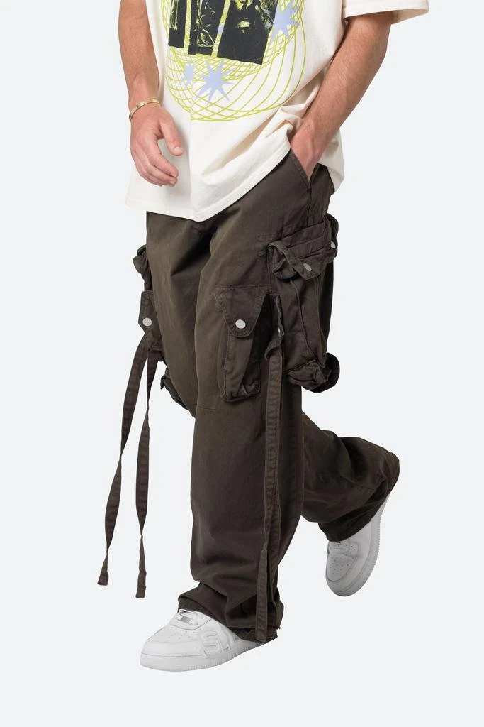 商品MNML|Strapped Multi Cargo Pants - Brown,价格¥502,第2张图片详细描述