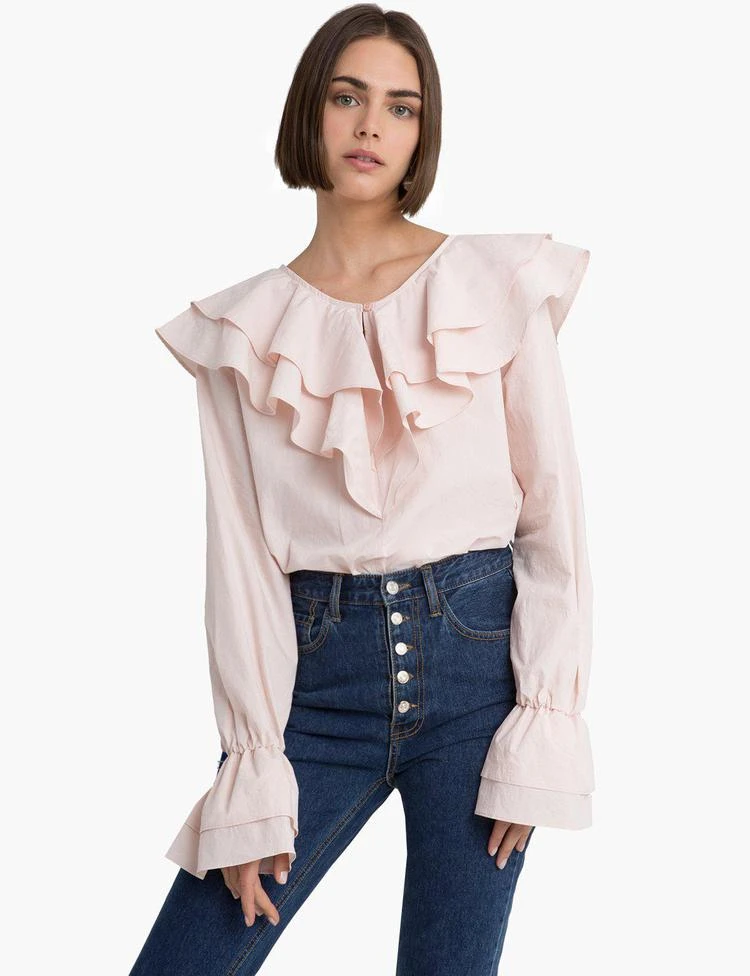 商品Pixie Market|Pink Ruffle Off The Shoulder Shirt,价格¥753,第5张图片详细描述