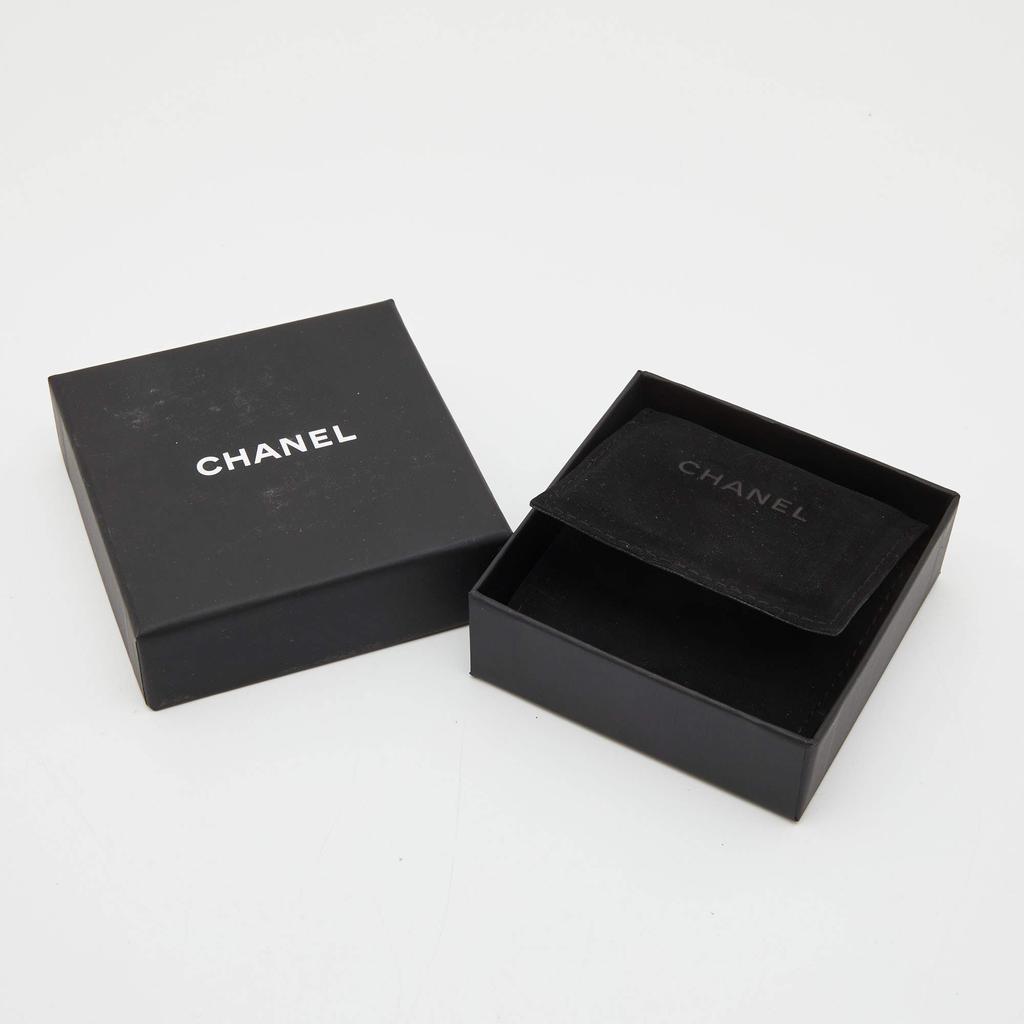 Chanel Silver Tone Quilt Patterned CC Pearl Drop Earrings商品第5张图片规格展示