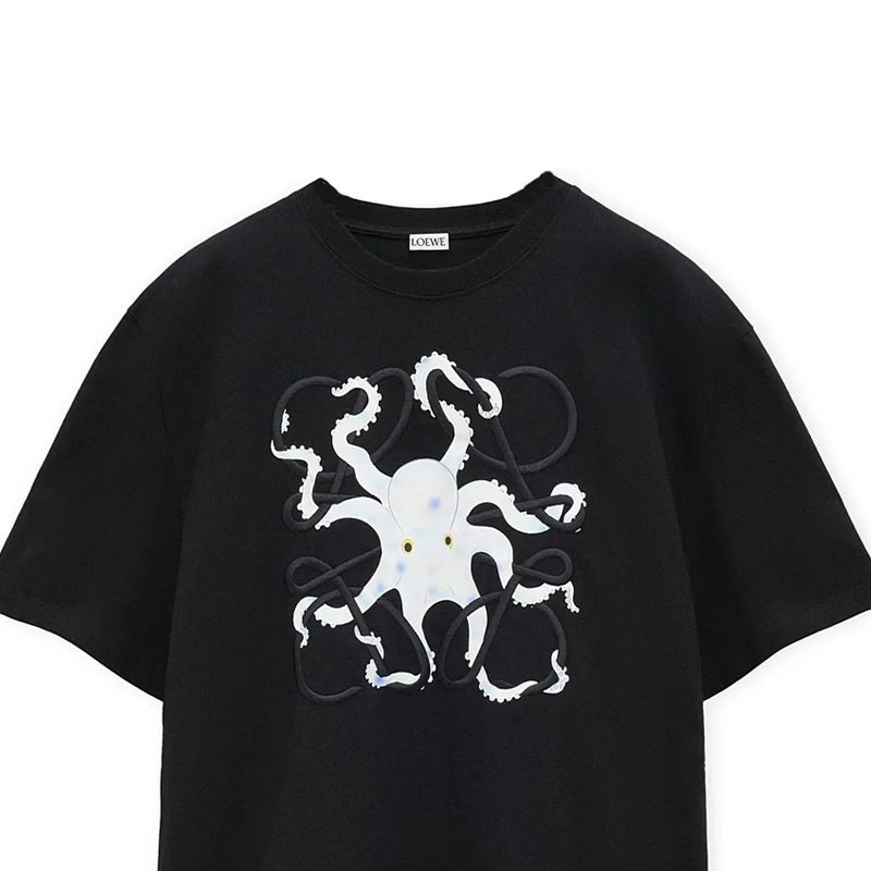 商品[国内直发] Loewe|罗意威 x Suna Fujita SS25 圆领章鱼印花刺绣短袖T恤 男款 黑色,价格¥5039,第7张图片详细描述