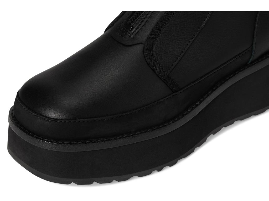 冬前だから！激安★激安★UGG W Fuzette ブラック 7 冬前だから！激安☆激安☆UGG W Fuzette ブラック 7 UGG® Japan (@