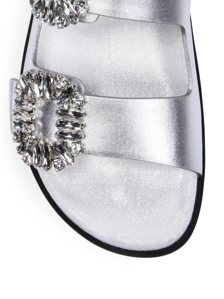 商品Roger Vivier|Roger Vivier - Slidy Viv Crystal Buckle Metallic Leather Slides,价格¥9386,第3张图片详细描述