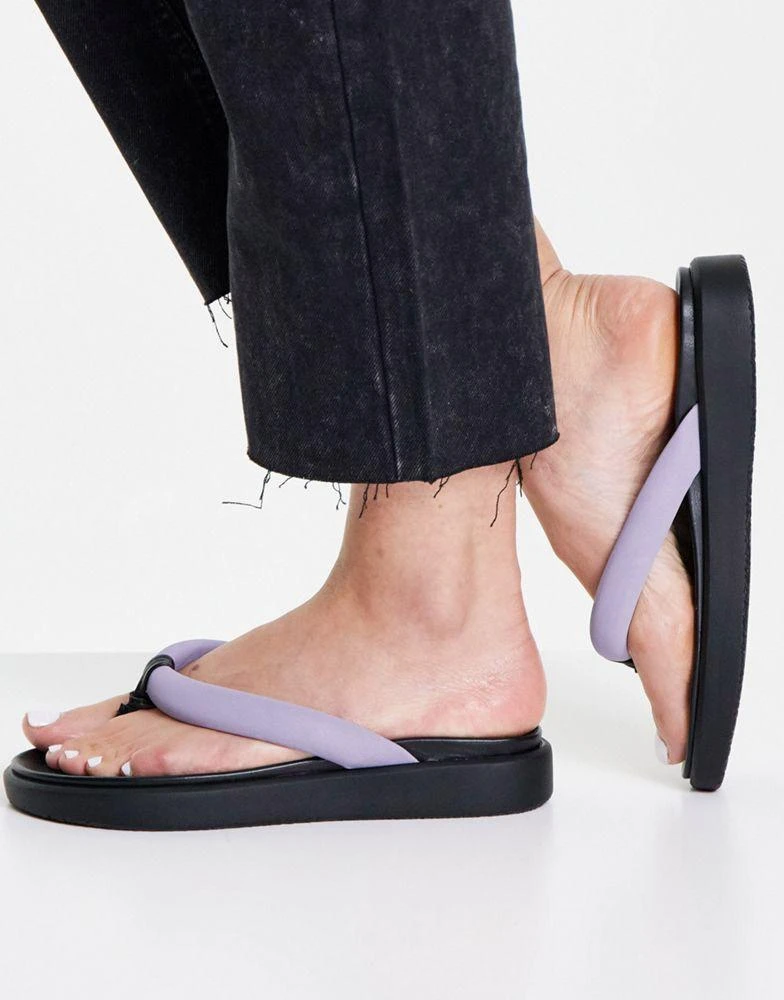 商品Topshop|Topshop Pharo chunky toe post in lilac,价格¥150,第3张图片详细描述