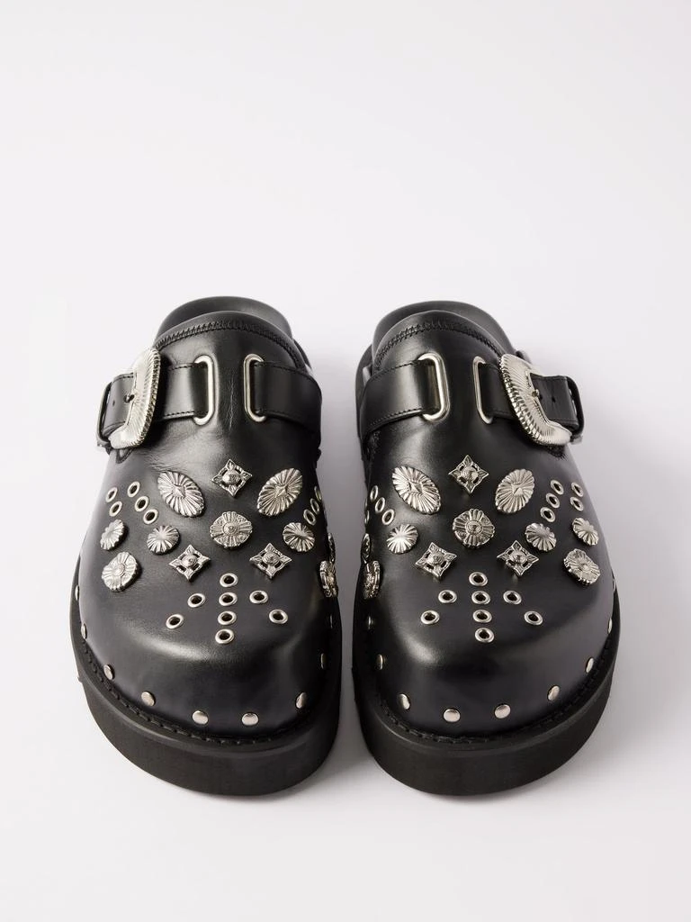 商品Toga Virilis|Metal-plaque leather slip-on clogs,价格¥3604,第3张图片详细描述