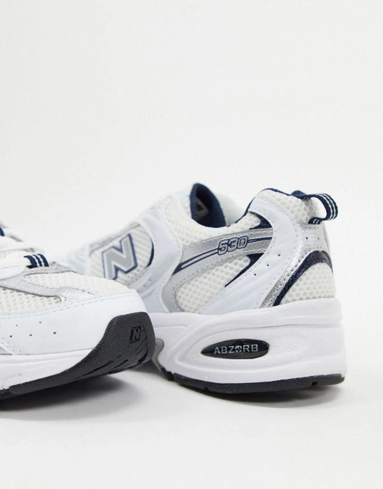 商品New Balance|New Balance 530 trainers in white silver and blue,价格¥898,第3张图片详细描述