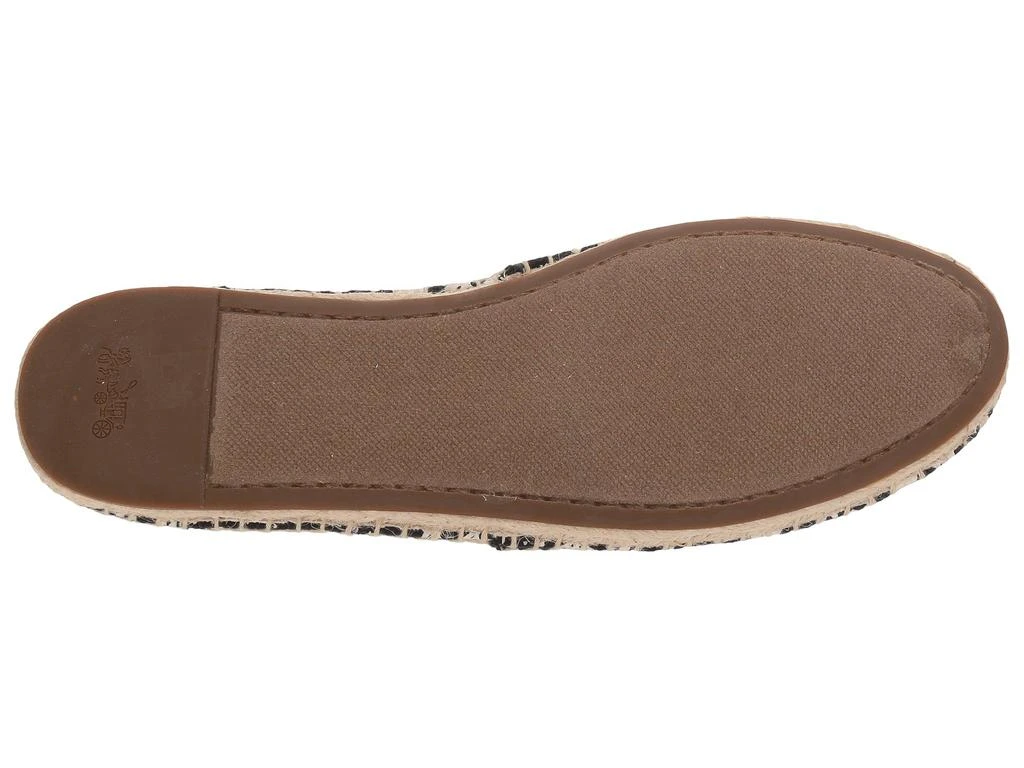 商品Coach|Flat Espadrille,价格¥309,第3张图片详细描述