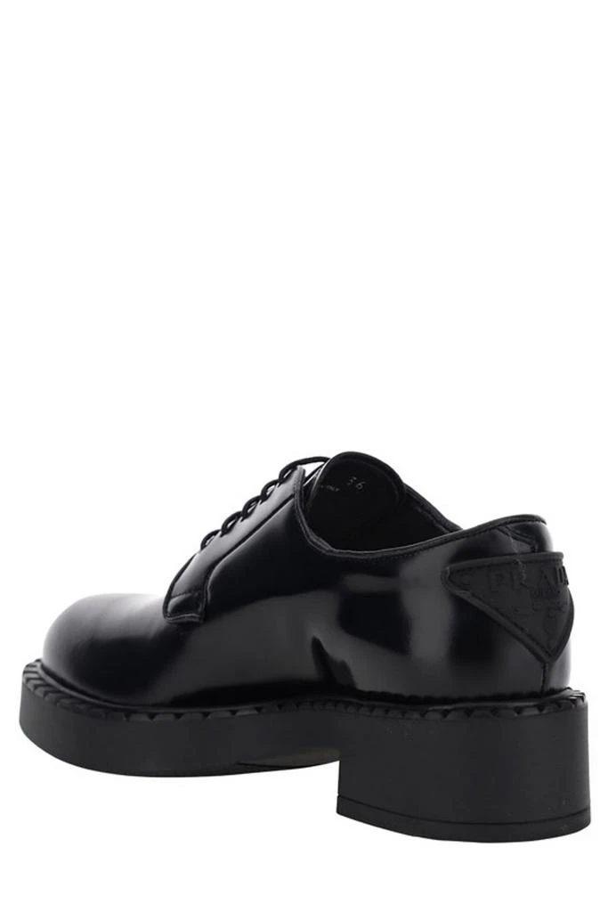 商品Prada|Prada Lace-Up Logo Embossed Derby Shoes,价格¥7198,第3张图片详细描述