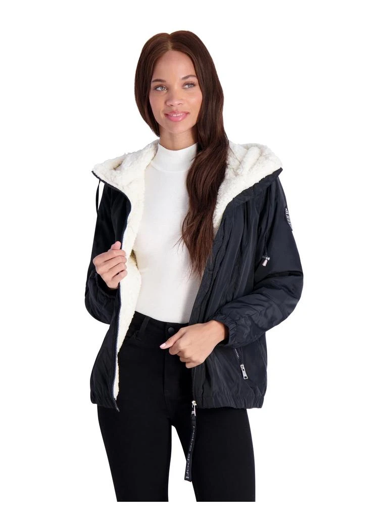 商品Bebe|Womens Faux Fur Lined Lightweight Puffer Jacket,价格¥390,第2张图片详细描述