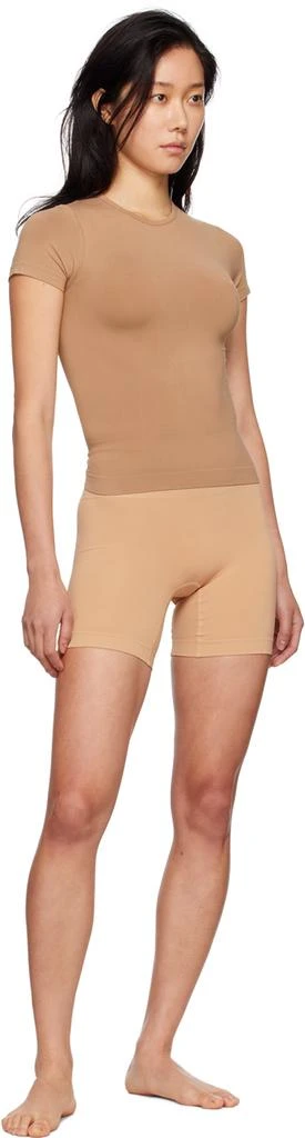 商品SKIMS|Tan Soft Smoothing Seamless T-Shirt,价格¥493,第4张图片详细描述