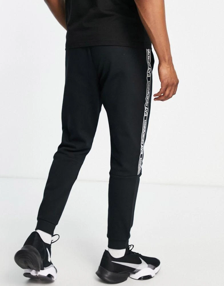 商品EA7|Armani EA7 taped logo joggers in black,价格¥973,第2张图片详细描述