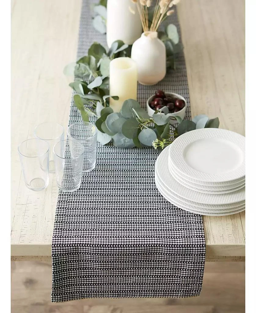 商品Design Imports|Farmhouse Gingham Table Runner,价格¥115,第5张图片详细描述