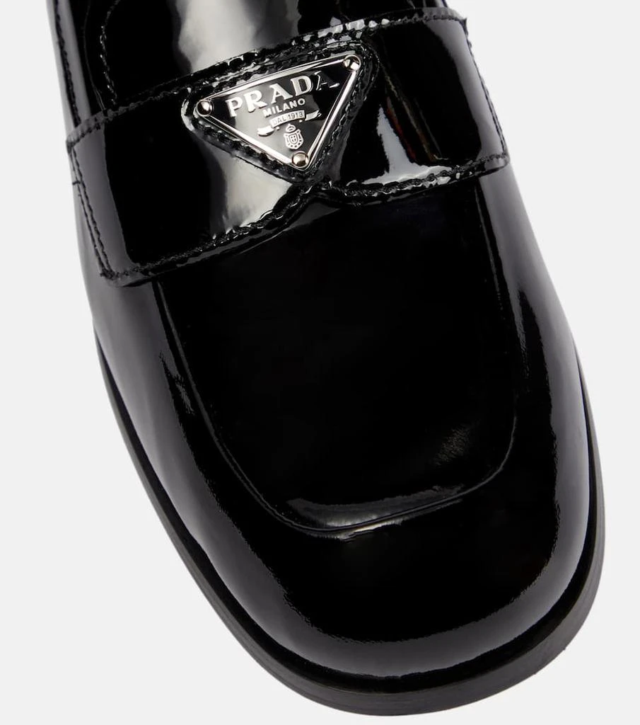 Patent leather loafers 商品