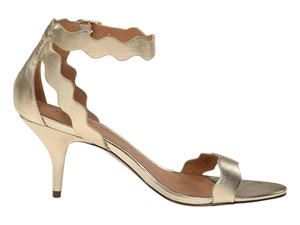 Rubie Scalloped Sandal 商品