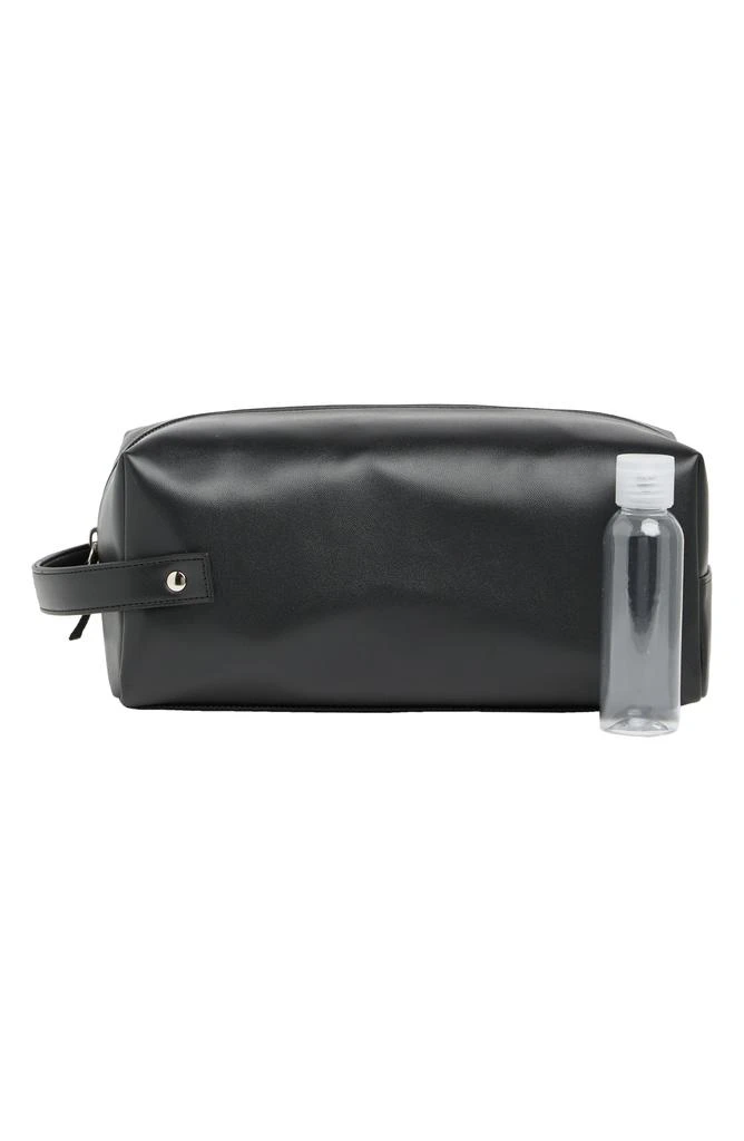商品Original Penguin|Modern Zip Dopp Case,价格¥80,第1张图片