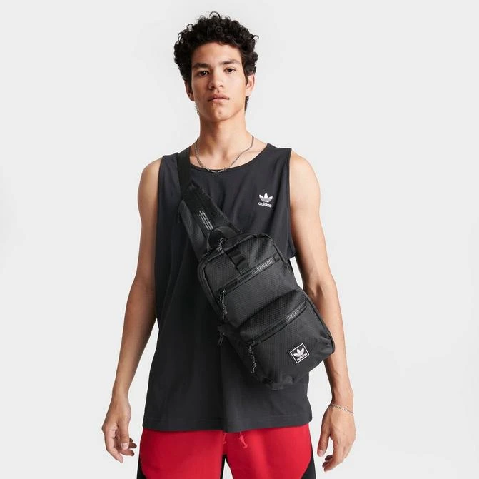 商品Adidas|adidas Originals Utility Sling Bag,价格¥330,第1张图片