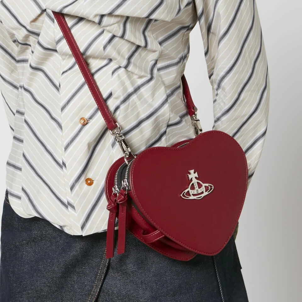 商品Vivienne Westwood|Vivienne Westwood Louise Heart Crossbody Bag,价格¥2973,第2张图片详细描述