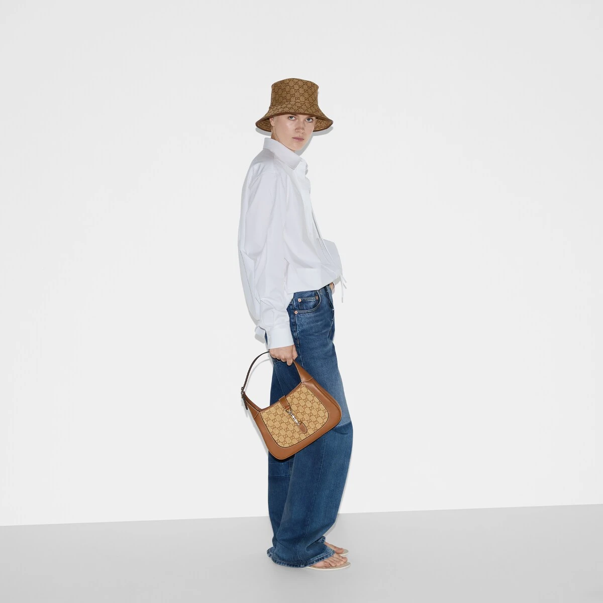 【预售】 古驰 25春夏 女士 手提包 GUCCI JACKIE 1961系列中号手袋 820415 FAEB4 9767  商品