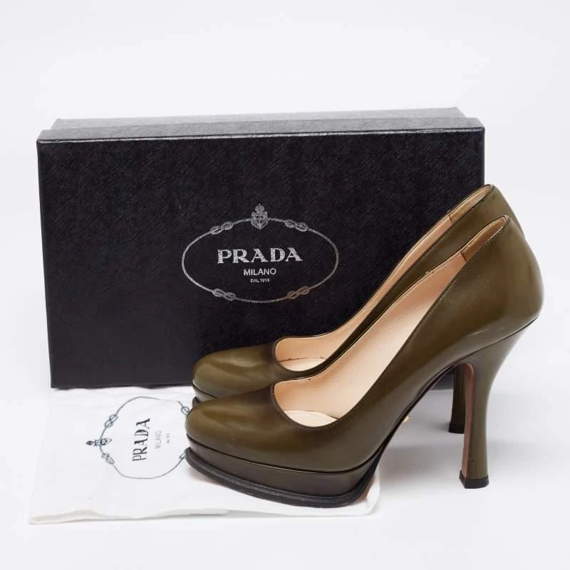 Prada Olive Green Leather Platform Pumps Size 39 商品