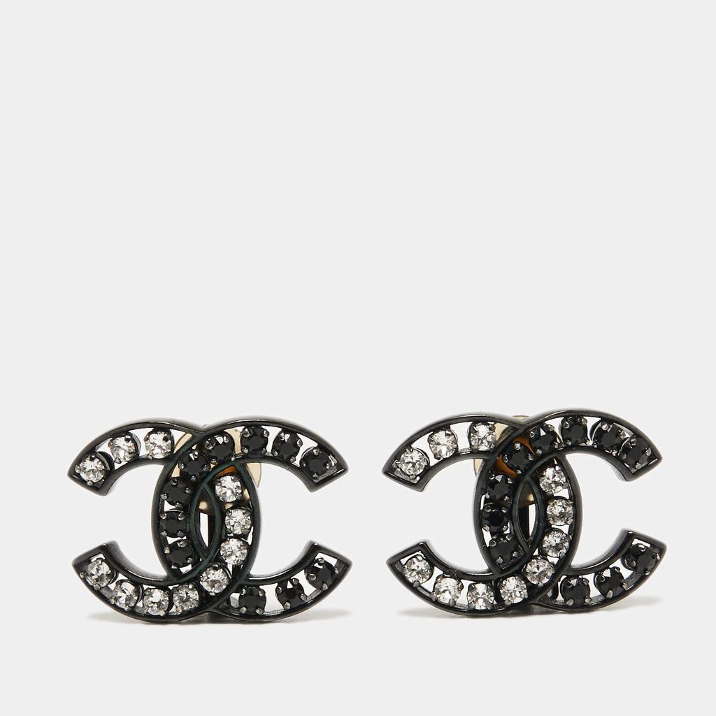 Chanel CC Crystals Gunmetal Tone Clip On Earrings商品第1张图片规格展示