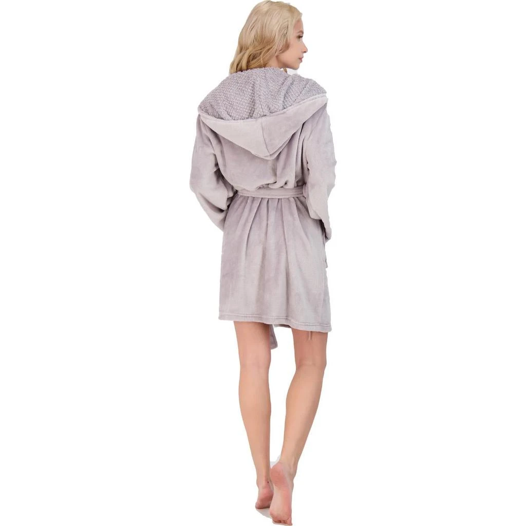 商品PJ Couture|PJ Couture Snowed In Women's Short Belted 36" Robe with Sherpa Lined Hood,价格¥85,第3张图片详细描述