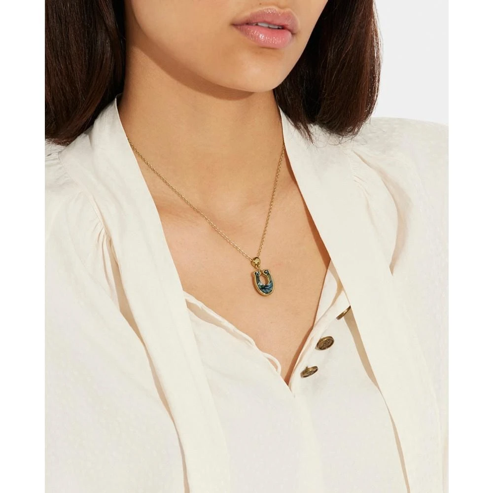 商品Coach|Faux Stone Signature Crystal C Pendant Necklace,价格¥501,第4张图片详细描述