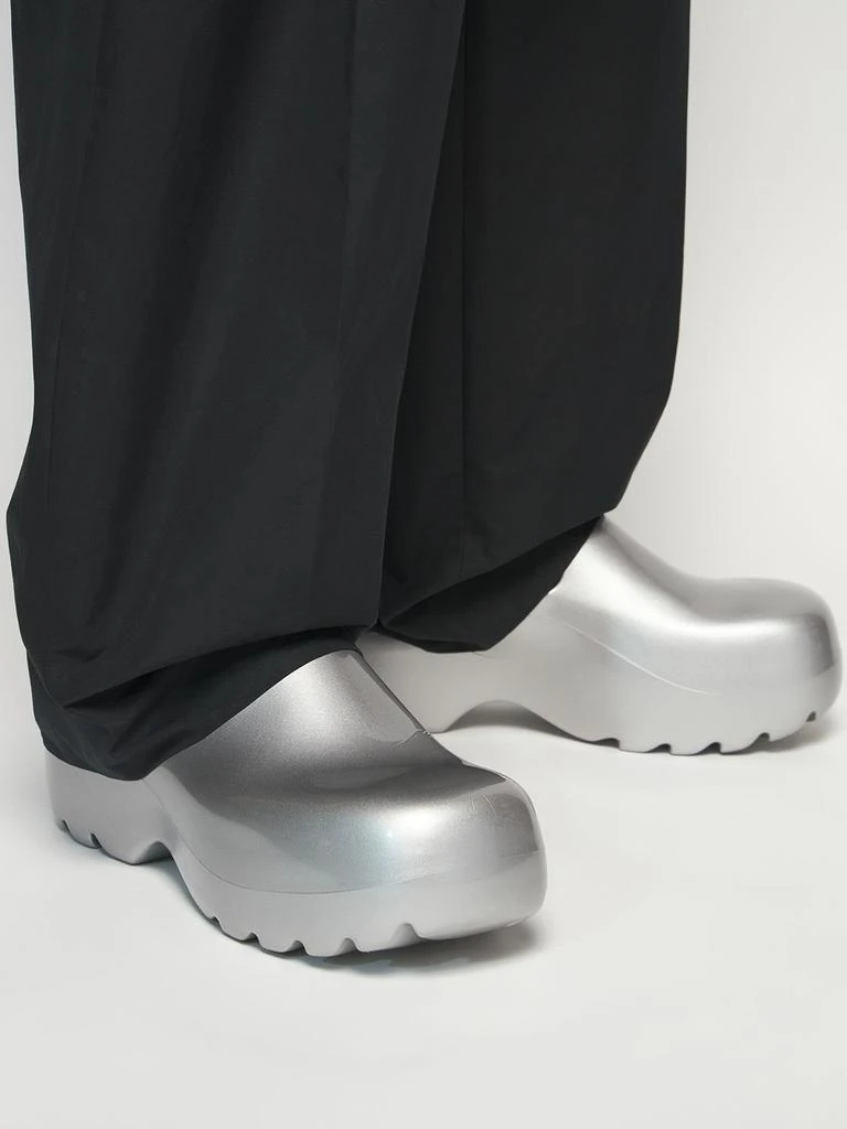 商品Bottega Veneta|Rubber Slippers,价格¥6082,第2张图片详细描述