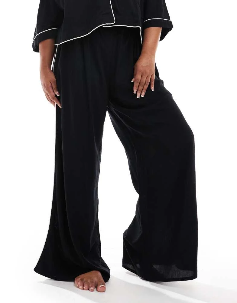 商品ASOS|ASOS DESIGN Curve super soft slinky wide leg pyjama trouser in black with contrast binding,价格¥118,第5张图片详细描述