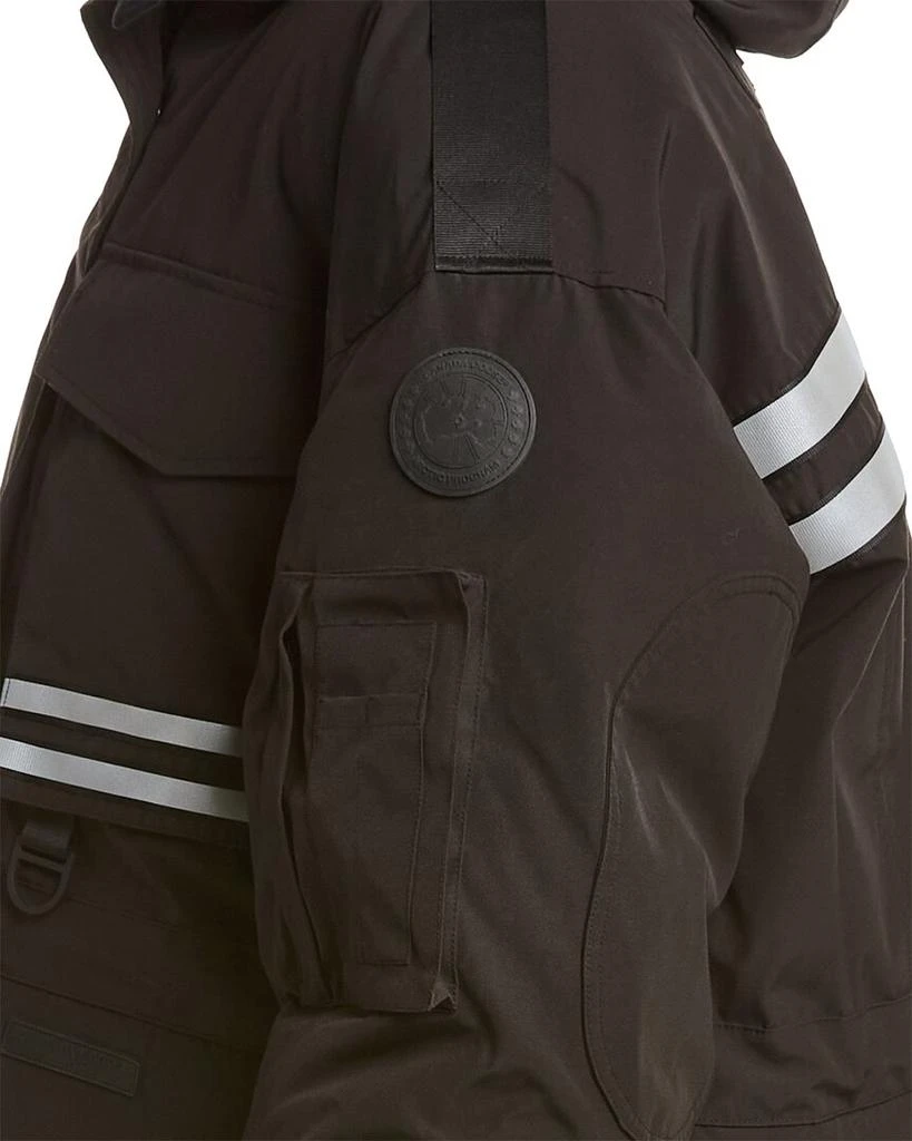 商品Canada Goose|Canada Goose Snow Mantra Cropped Down Coat,价格¥7143,第1张图片详细描述