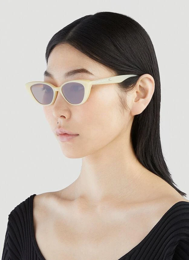 商品GENTLE MONSTER|Crella Y1 Sunglasses in Yellow,价格¥2248,第2张图片详细描述